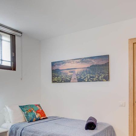 Stylish Flat And Pool With 3 Rooms, Sleeps 6, Los Cristianos Лос Кристианос Экстерьер фото